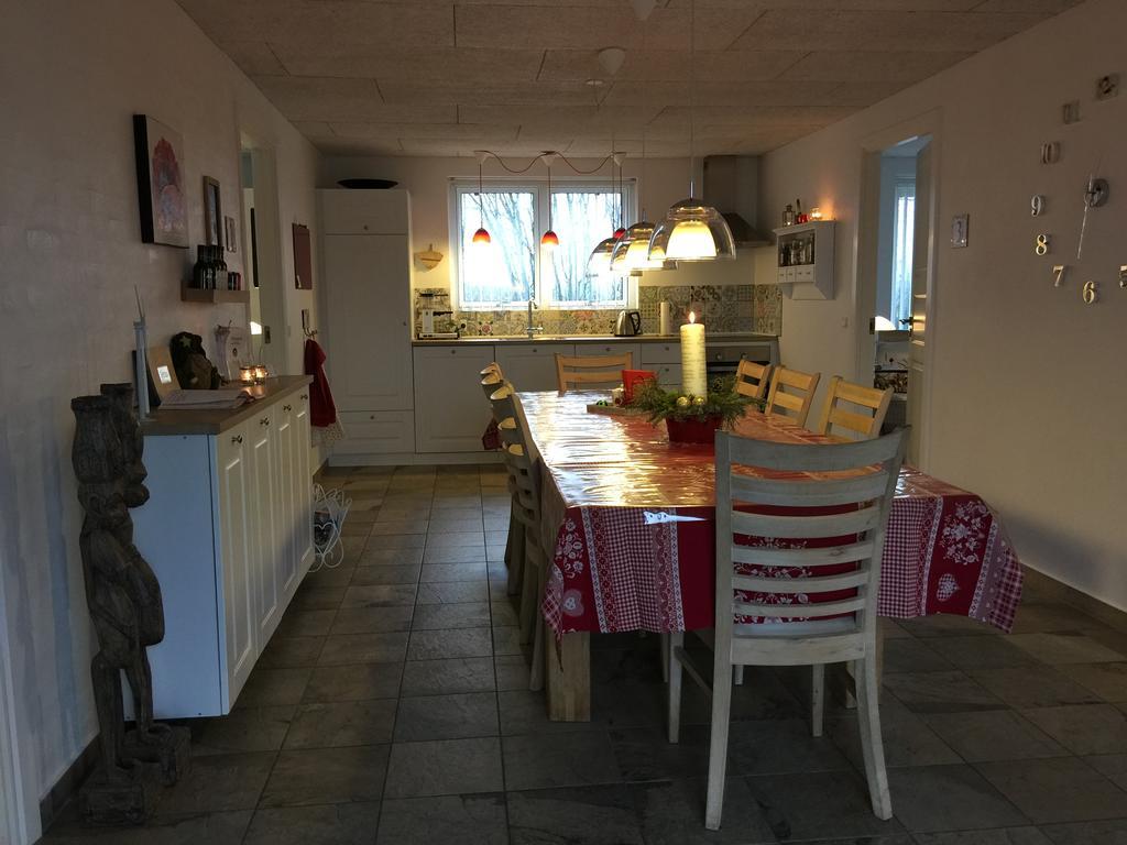 Sov Godt I Arnborg Bed & Breakfast Exterior foto